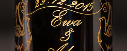 Bottle of wine engraved with rotary engraving machine