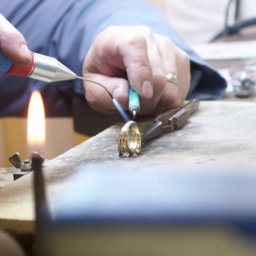 Jewelry engraving personalization solutions Gravotech