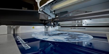 IS200 - CNC ENGRAVING TABLE  Gravograph becomes Gravotech